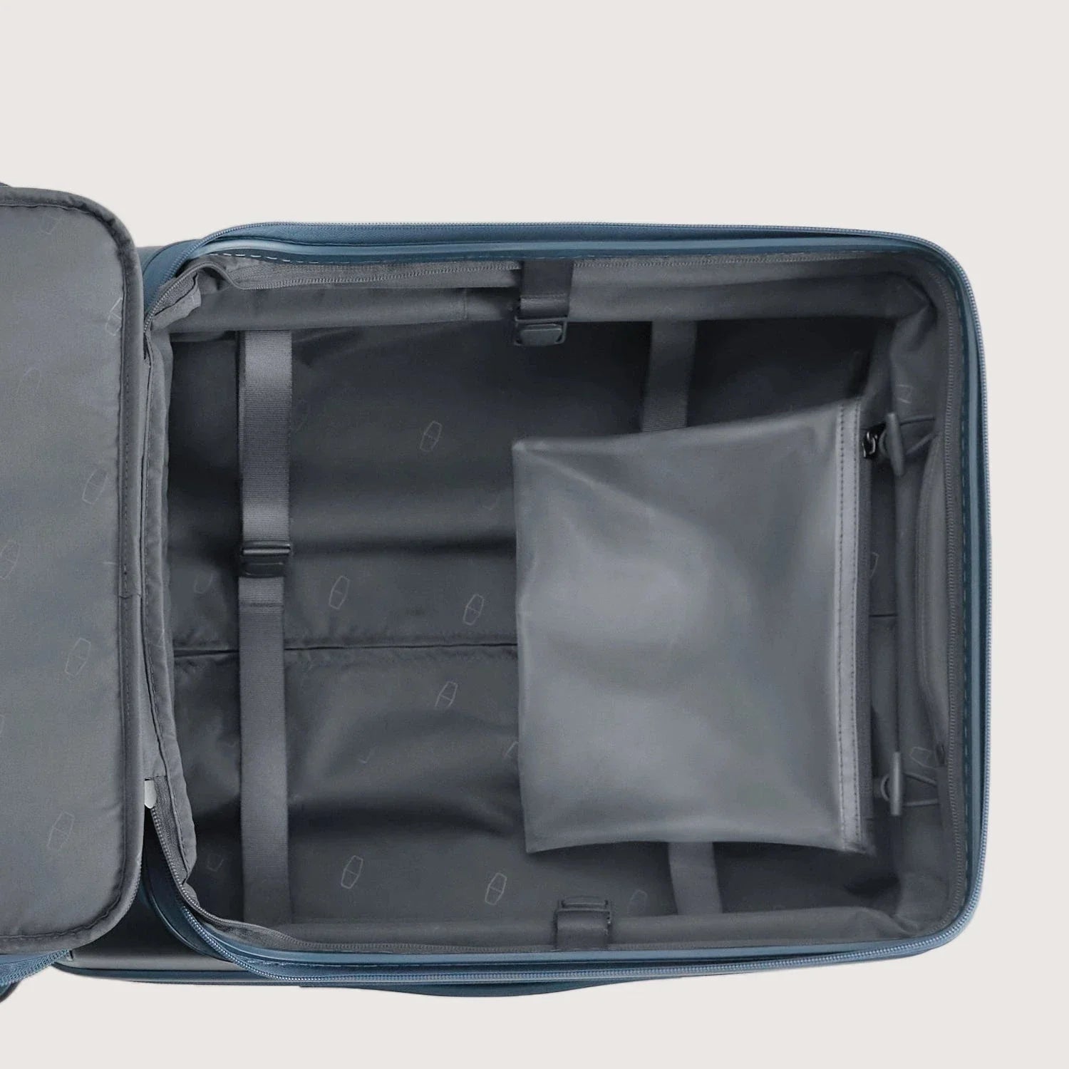 Getaway 20'' Carry-on: Front-Opening