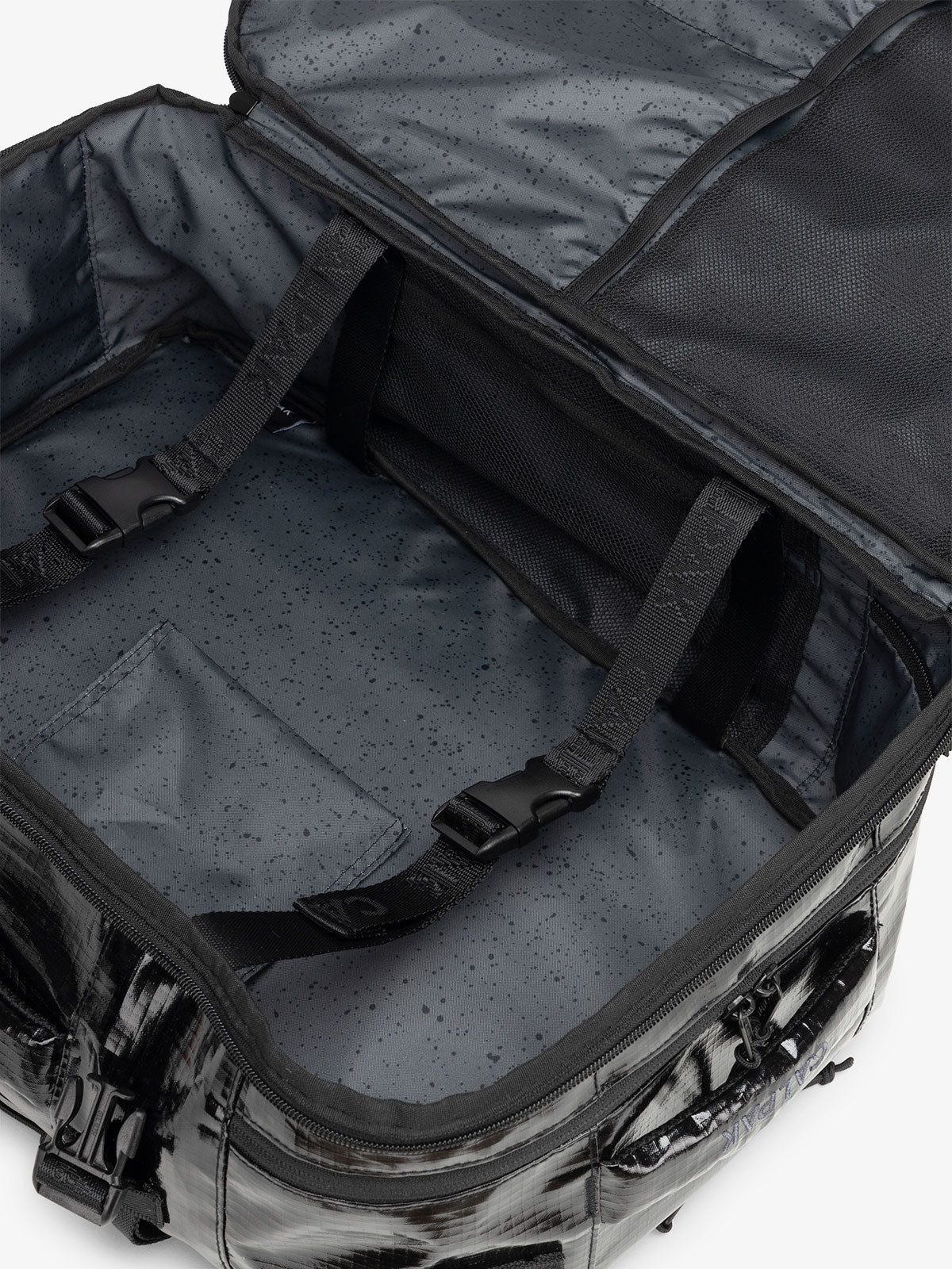 Terra 26L Laptop Duffel Backpack